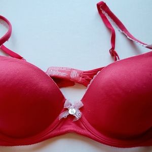 Victoria's secret bra